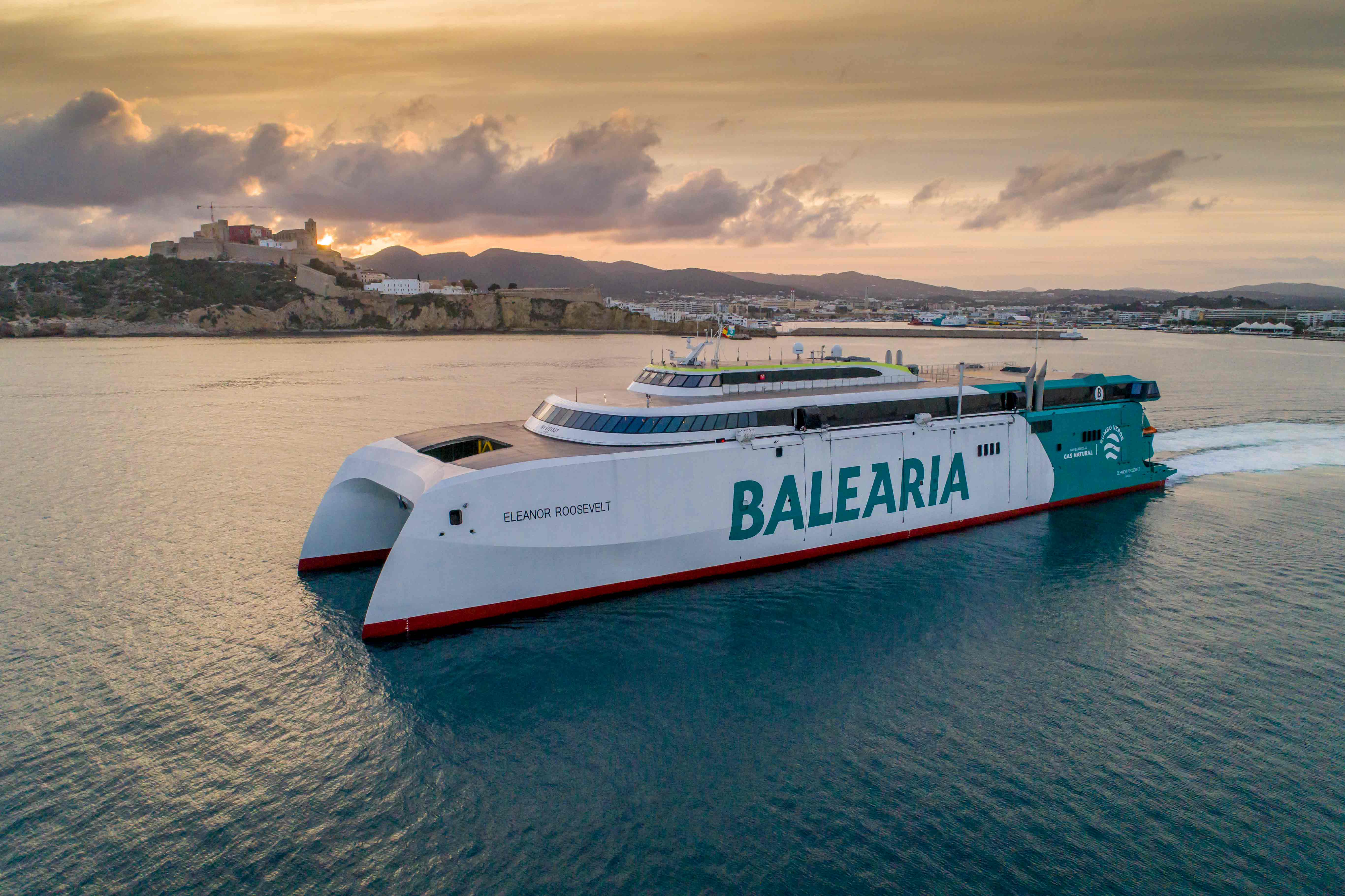 Ocho países, tres continentes: los orígenes de los buques de Baleària (parte 2)
