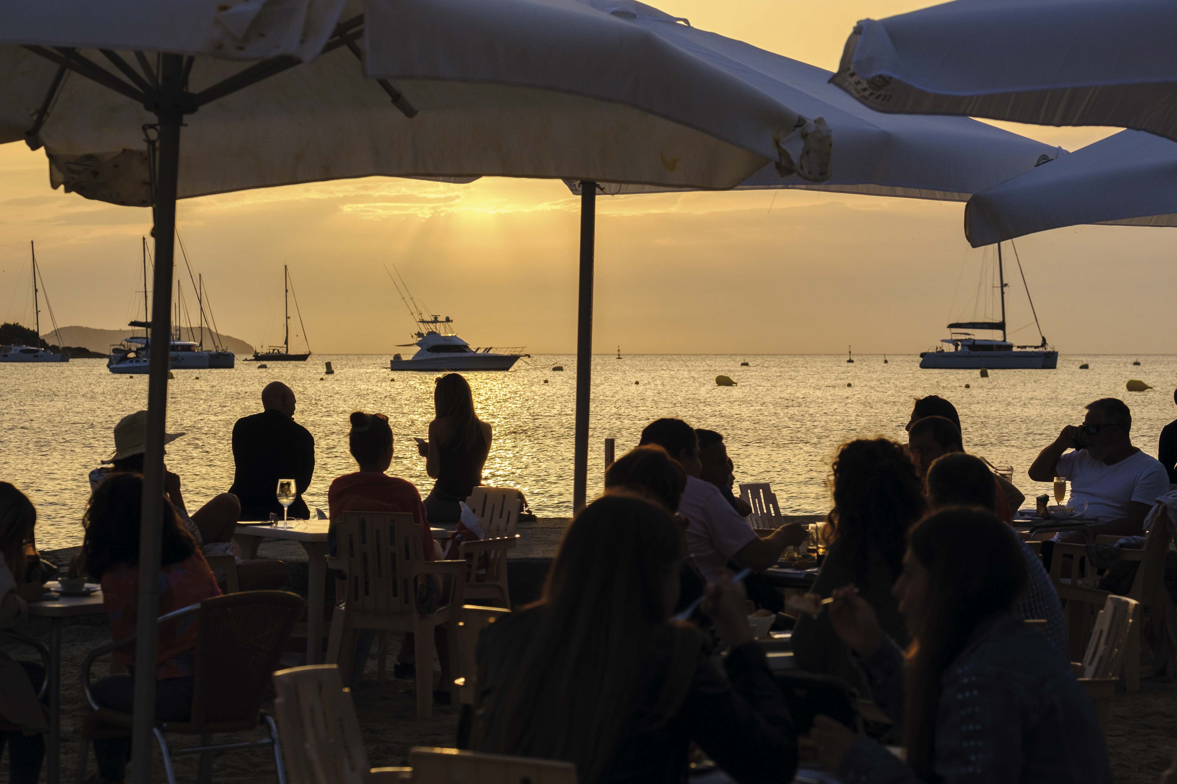 Ibiza: mucho más que discotecas
