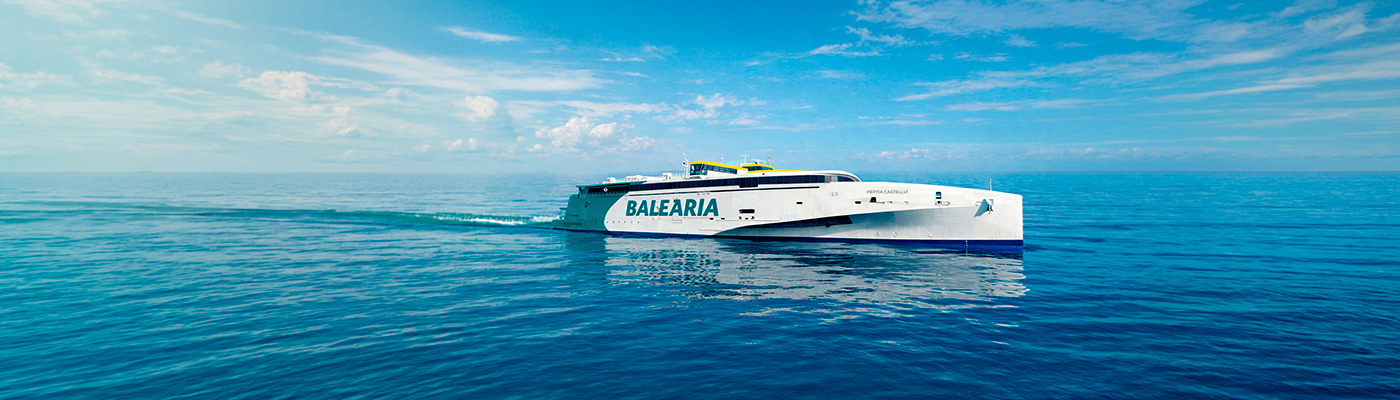 Vista exterior del fast ferry Pepita Castellví