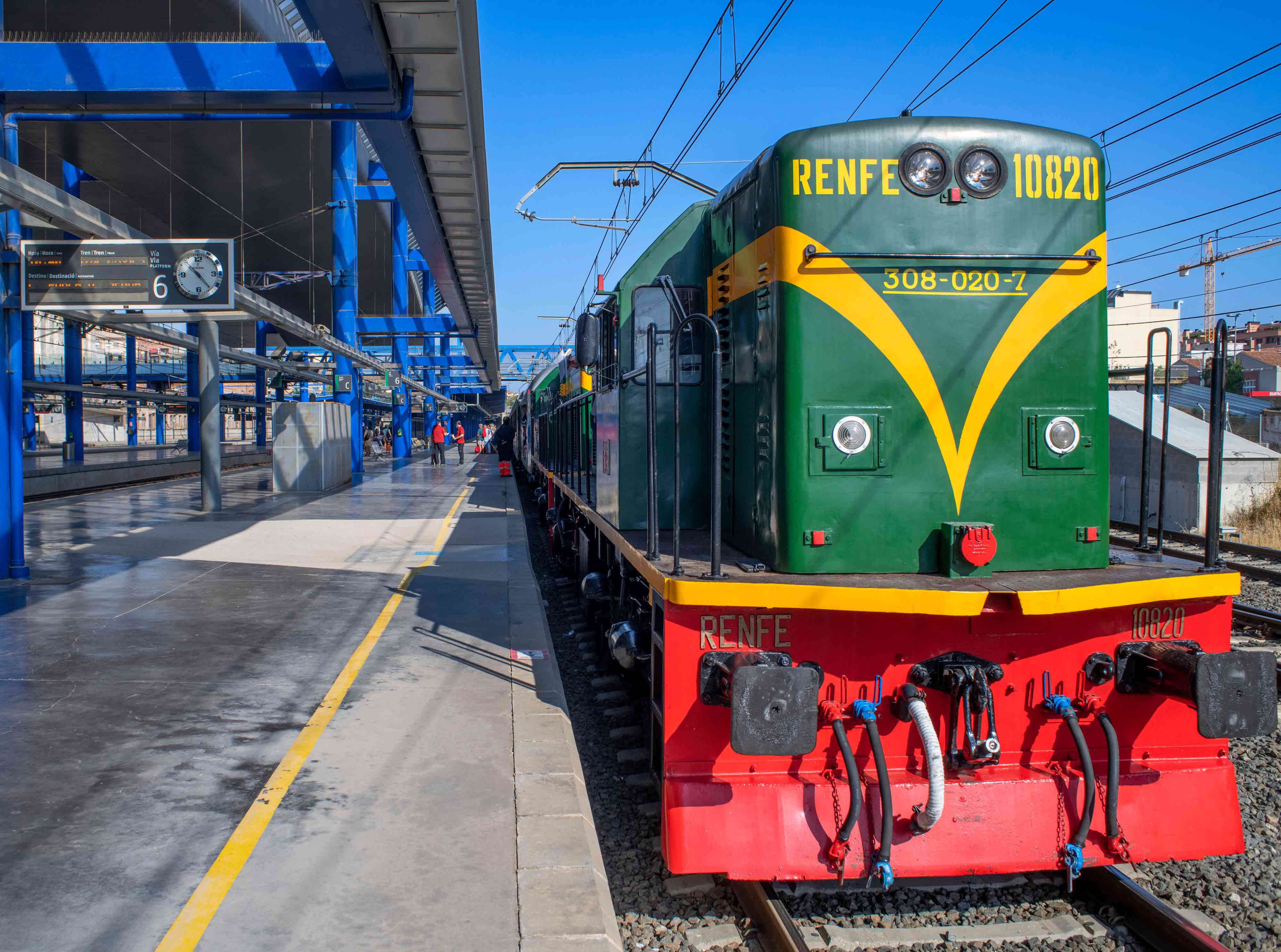 Tren dels Llacs: Una manera asombrosa de descubrir los tesoros del Pallars Jussà