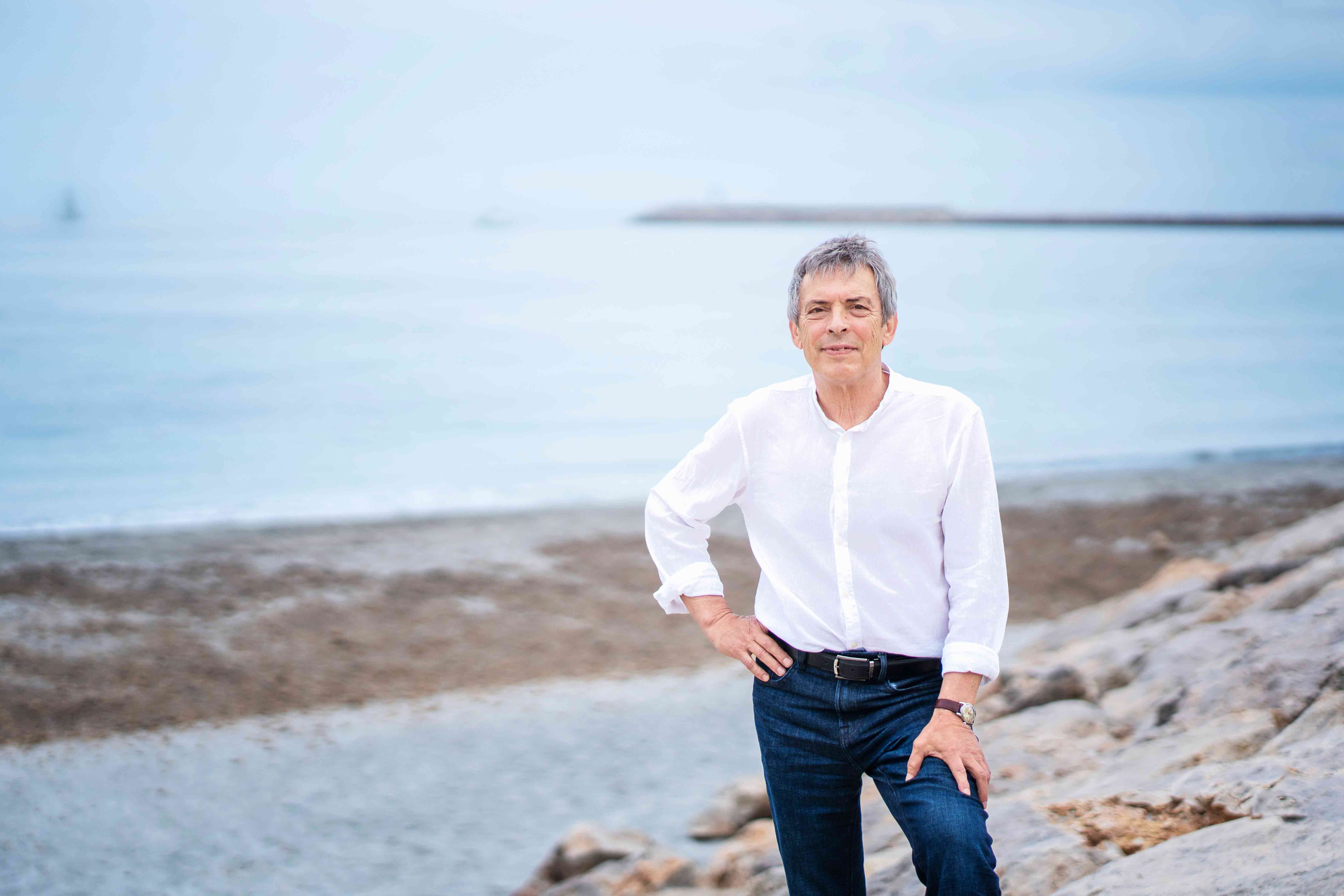 Josep Vicent Mascarell: «De Baleària se es; en el negocio se está»