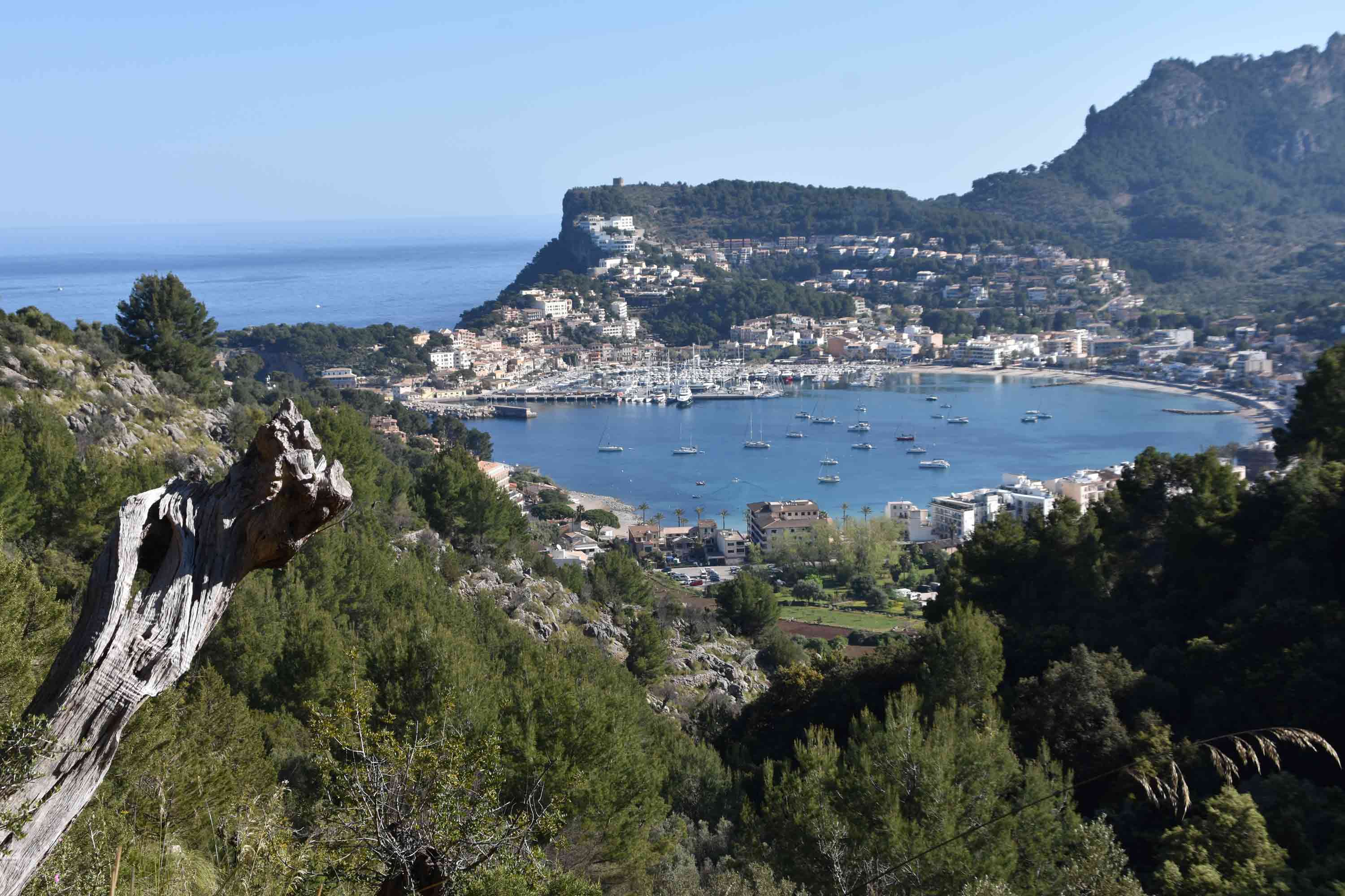 El puerto de Sóller, el gran refugio de la Tramuntana