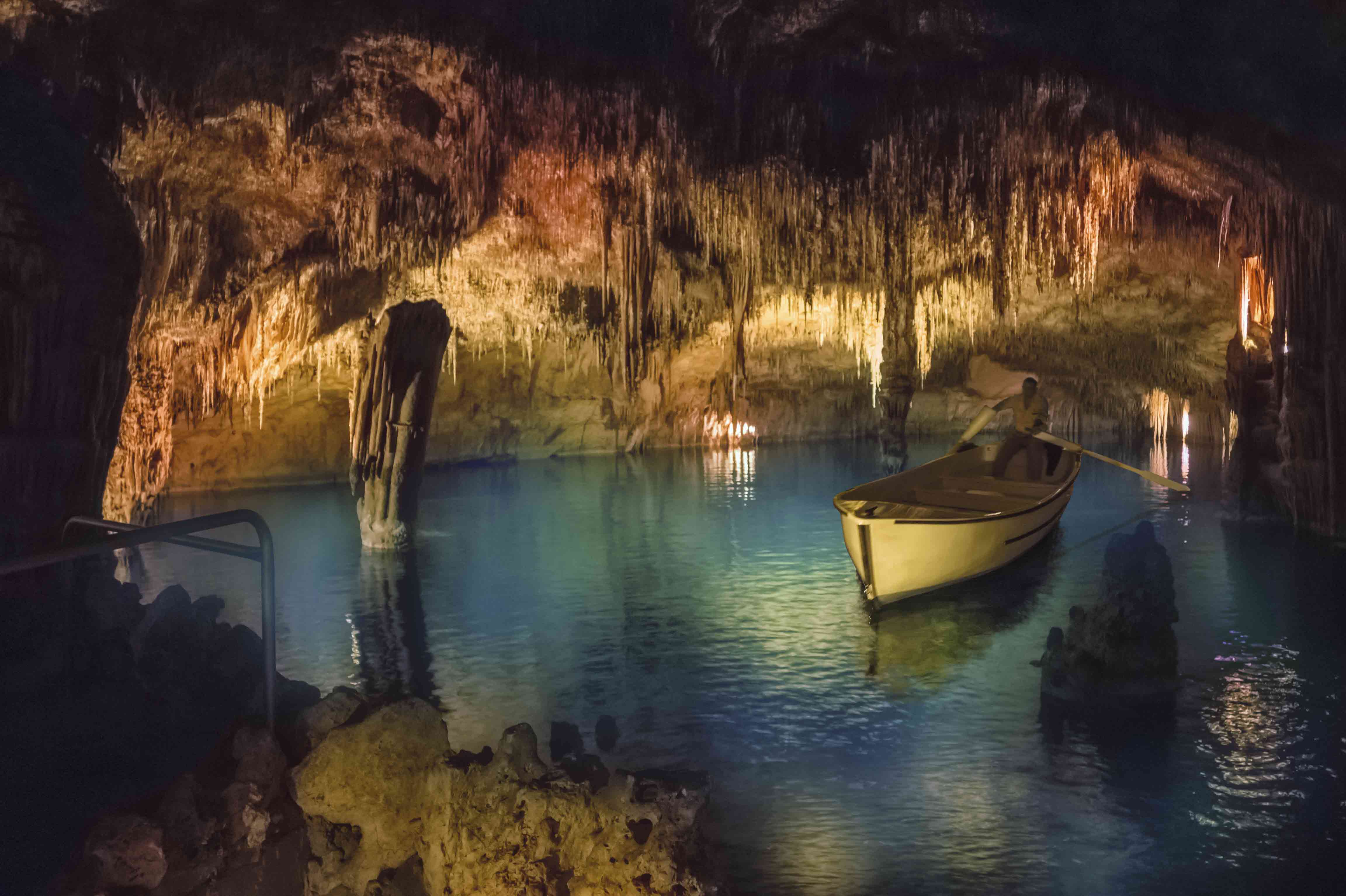 El Lago Martel (Cuevas del Drach): Descubriendo las entrañas de Mallorca
